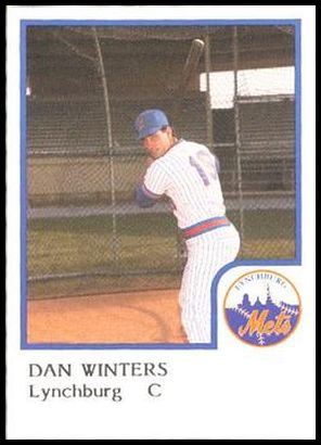 27 Dan Winters